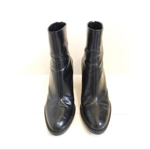 Black Ankle Boots with Thick Heel